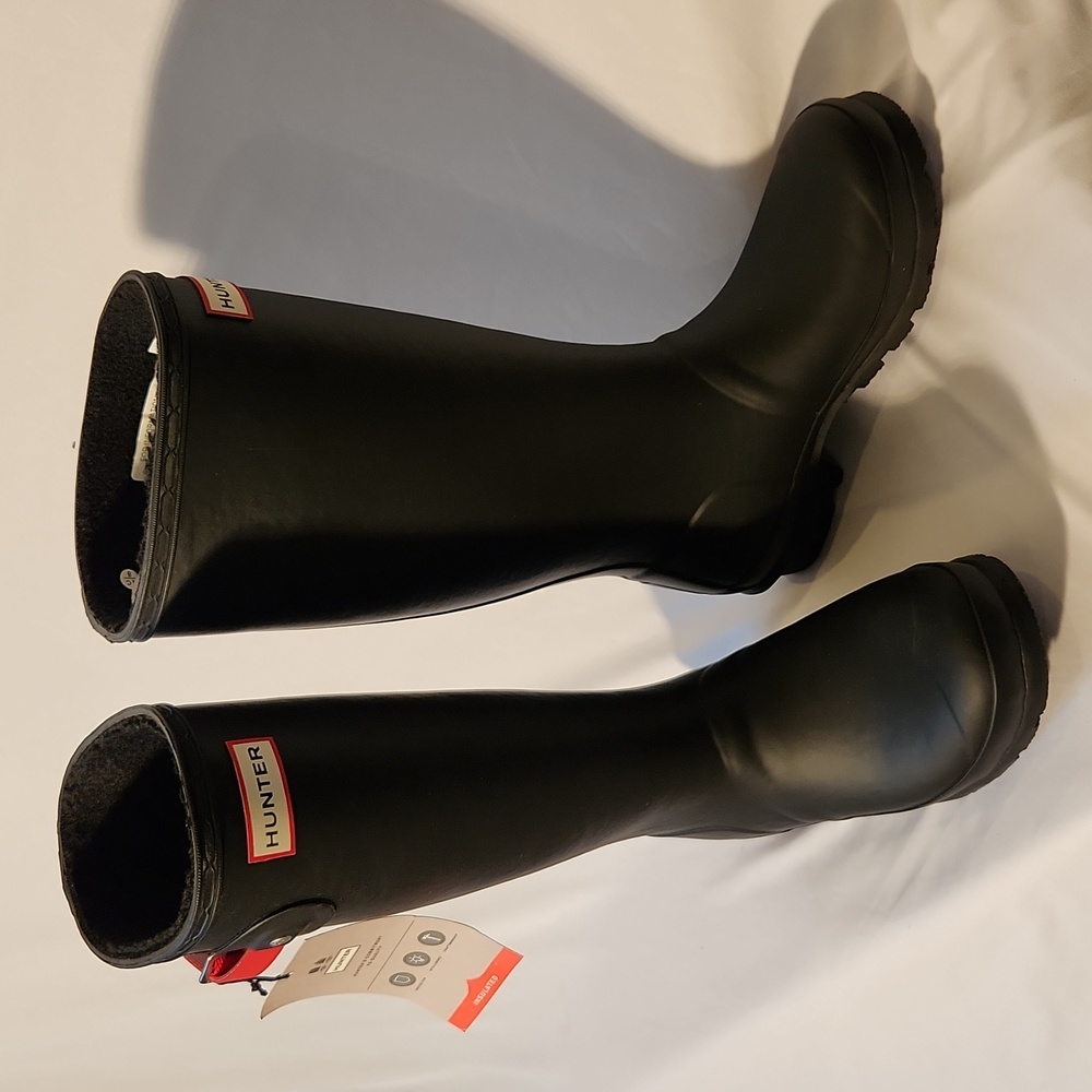 Hunter Rain Boots - Unisex Boy Sz 4 Girl Sz 5  New with w Tags no Box - Black